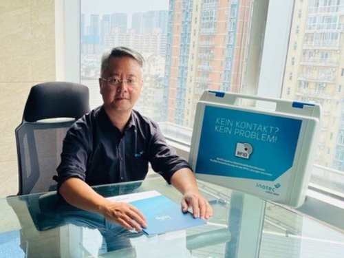 Yuchen Cao Foto von Yuchen Cao