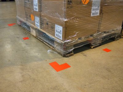 inotec Barcode Bodenmarkierung Rot inotec Barcode Bodenmarkierung Rot